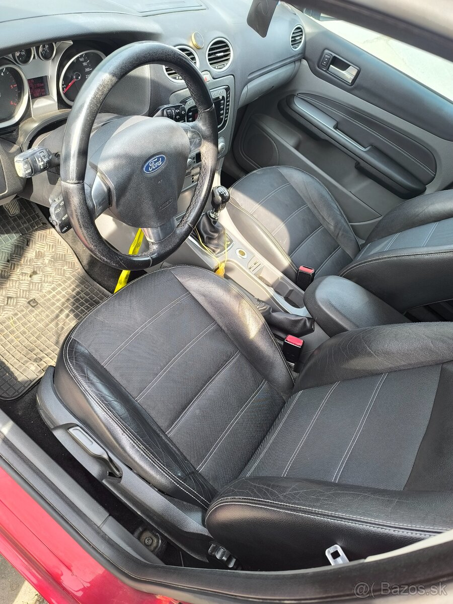 Ford Focus 2008 - 11