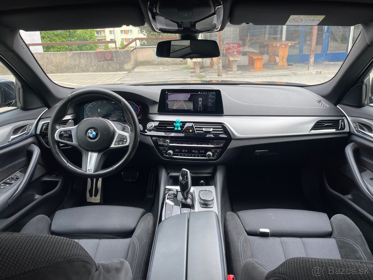 BMW 520d G30 M-Packet - 11