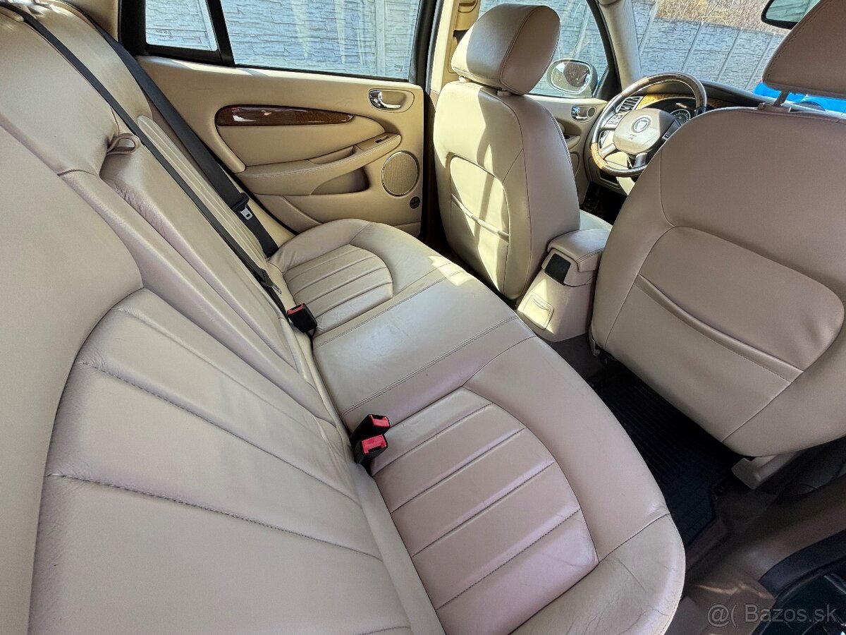 Jaguar X-Type 2.0 D Sport - 11