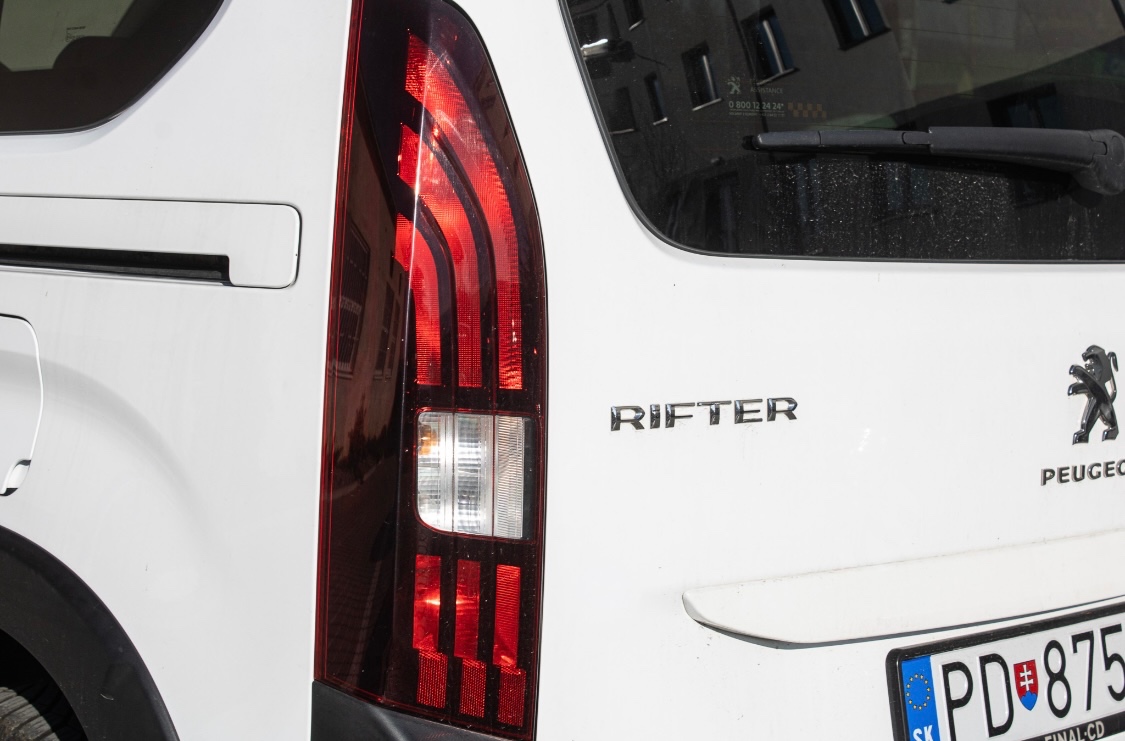 Peugeot Rifter 1.2 PureTech 81 kW - 11