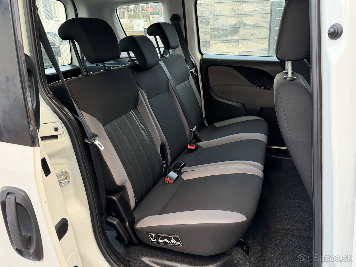 Fiat Doblo 1.4i 70kw Panorama 5-miest - 11