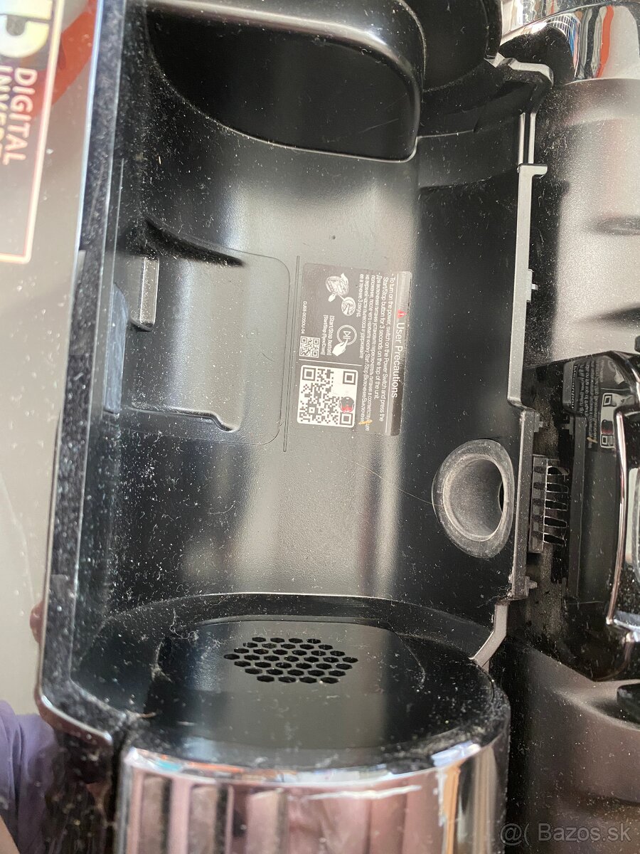 Robotický vysávač Samsung PowerBot – plne funkčný - 11
