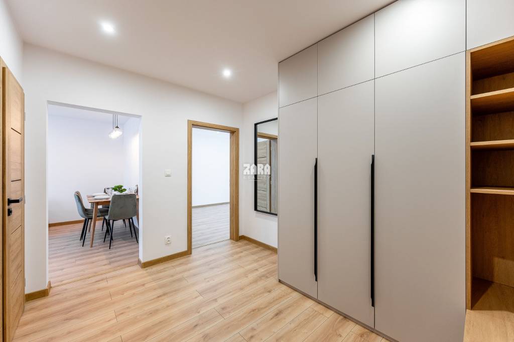 Západ - Trieda SNP - krásny 2 izb, byt 55 m2 + LOGGIA. Komp. - 11