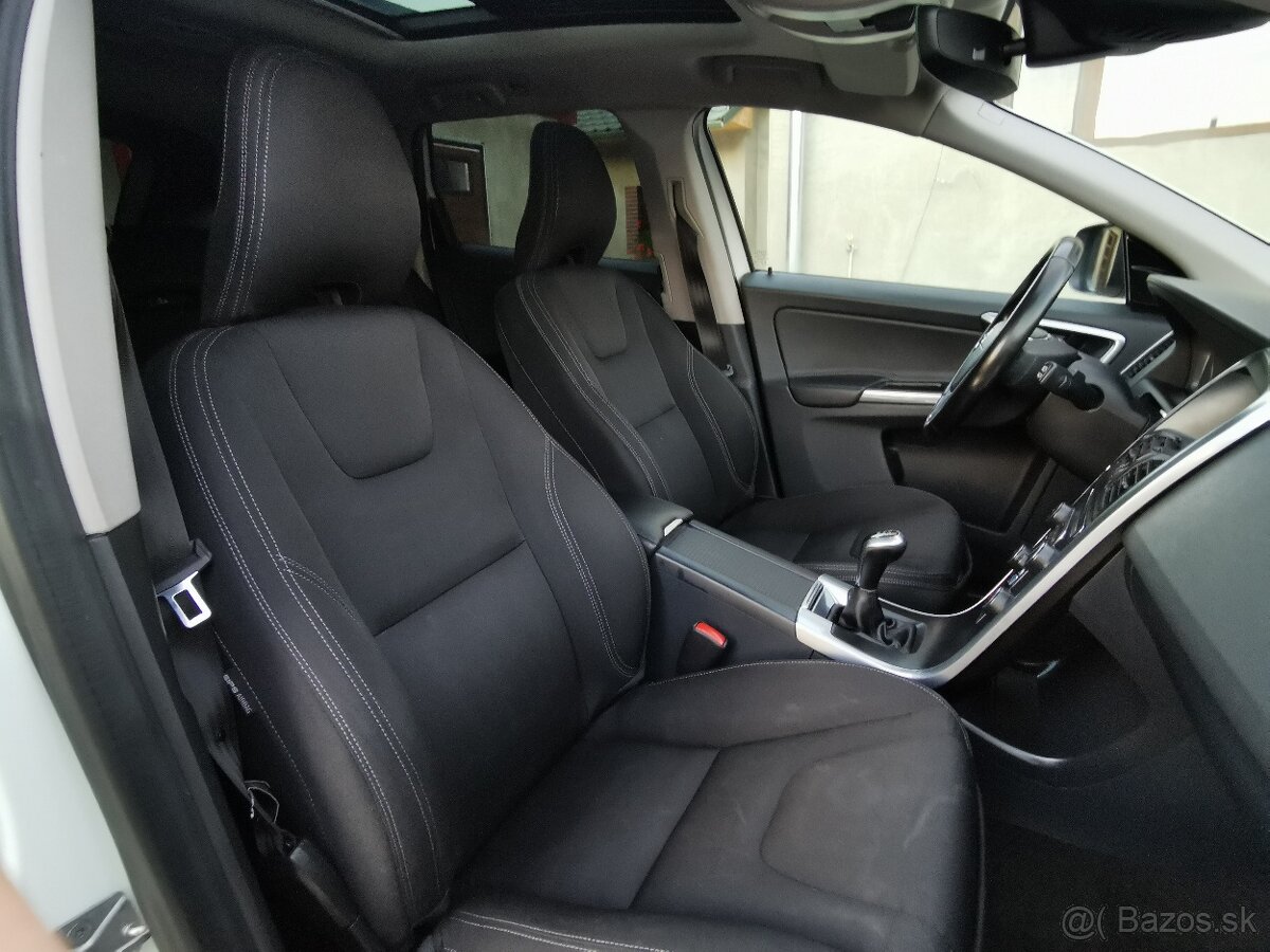 VOLVO XC 60 r.v.2015 Diesel 140kW - 11