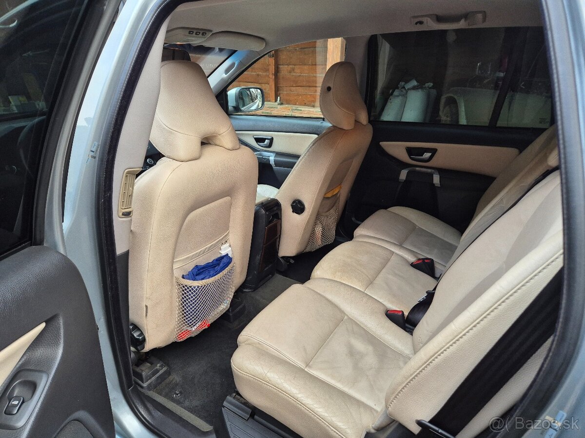 Volvo xc90 - 11