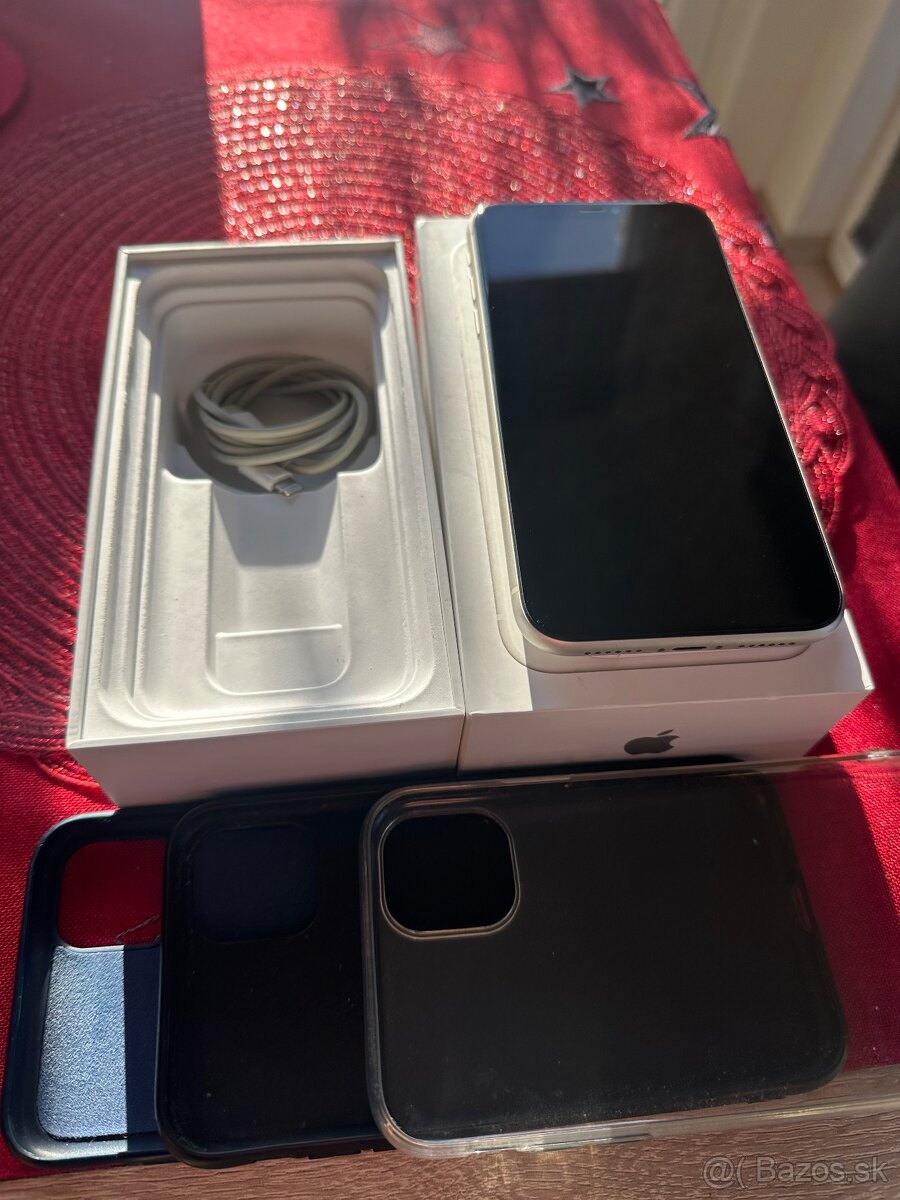 iPhone 11 White 64 GB - 11