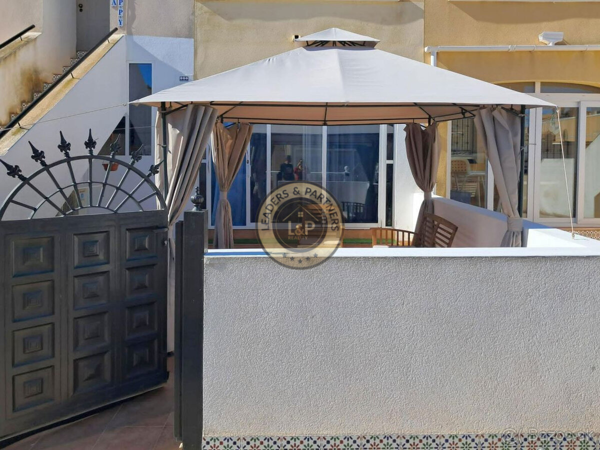 Apartmán 3+kk s bazénom Orihuela Costa-Španielsko - 11