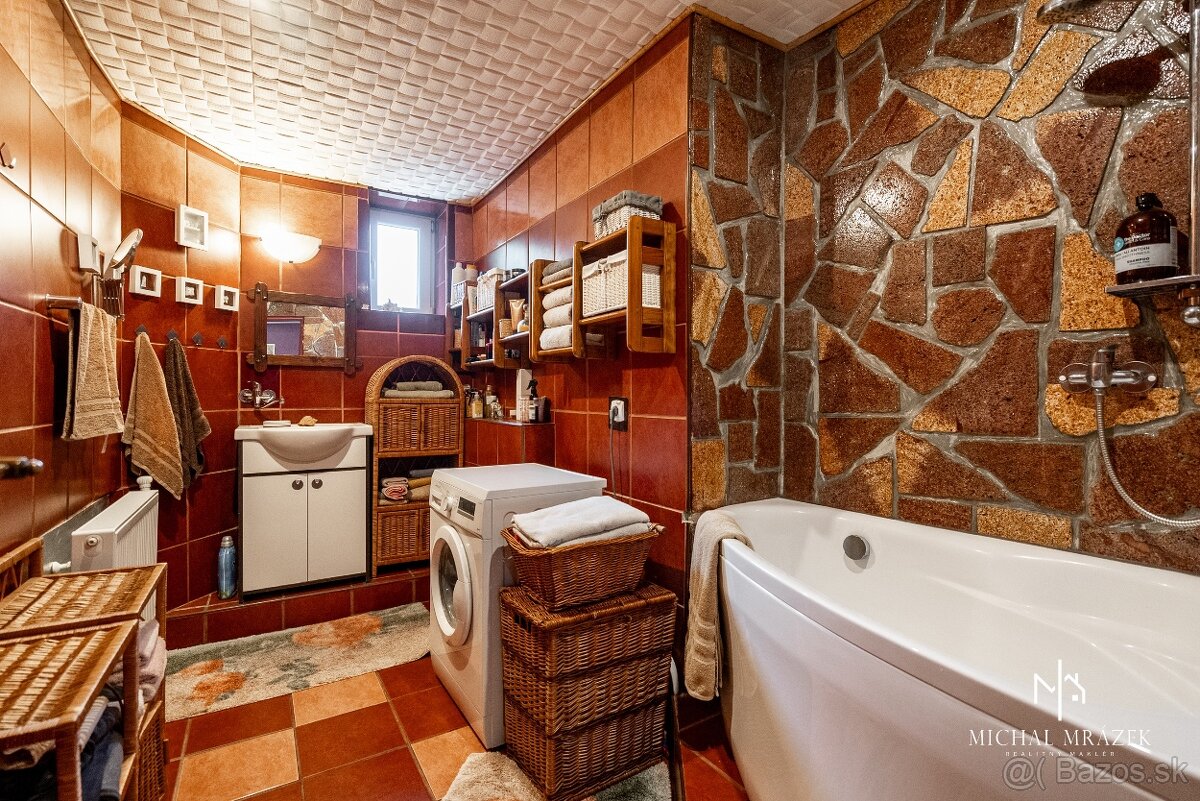 REZERVOVANÉ Ponúkame vám exkluzívne na predaj doslova oázu p - 11