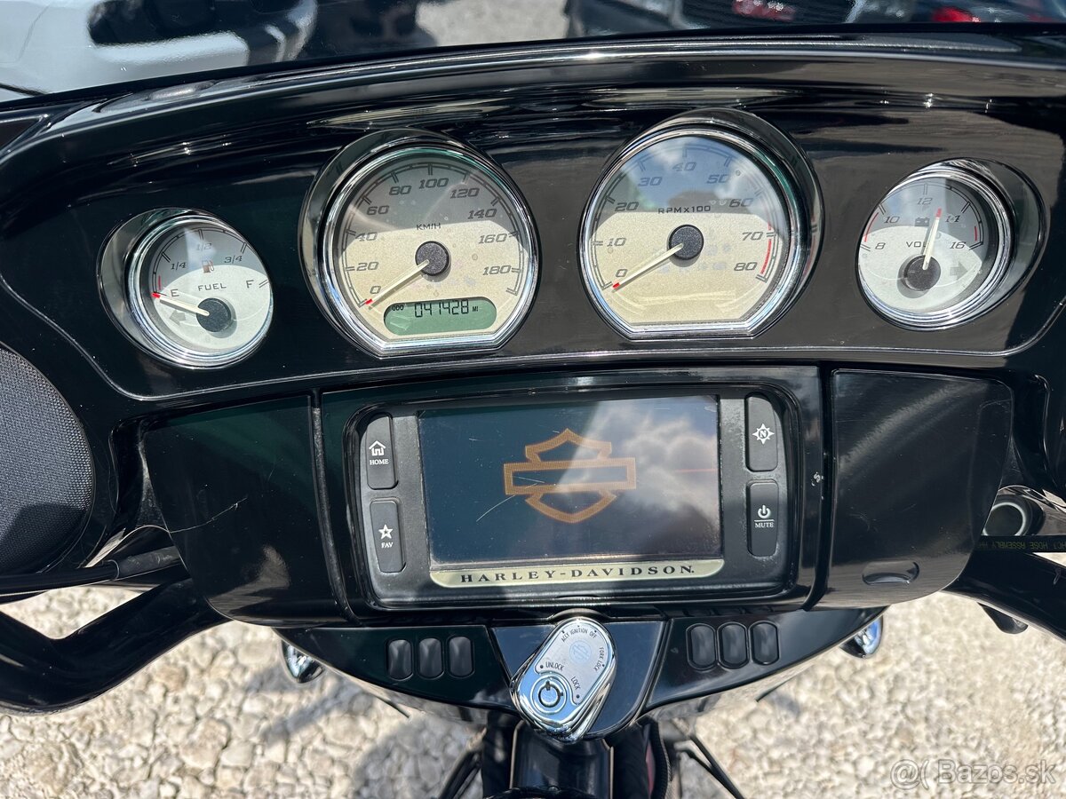 2014 Harley Davidson FLHXS Street Glide Special 107cu - 11