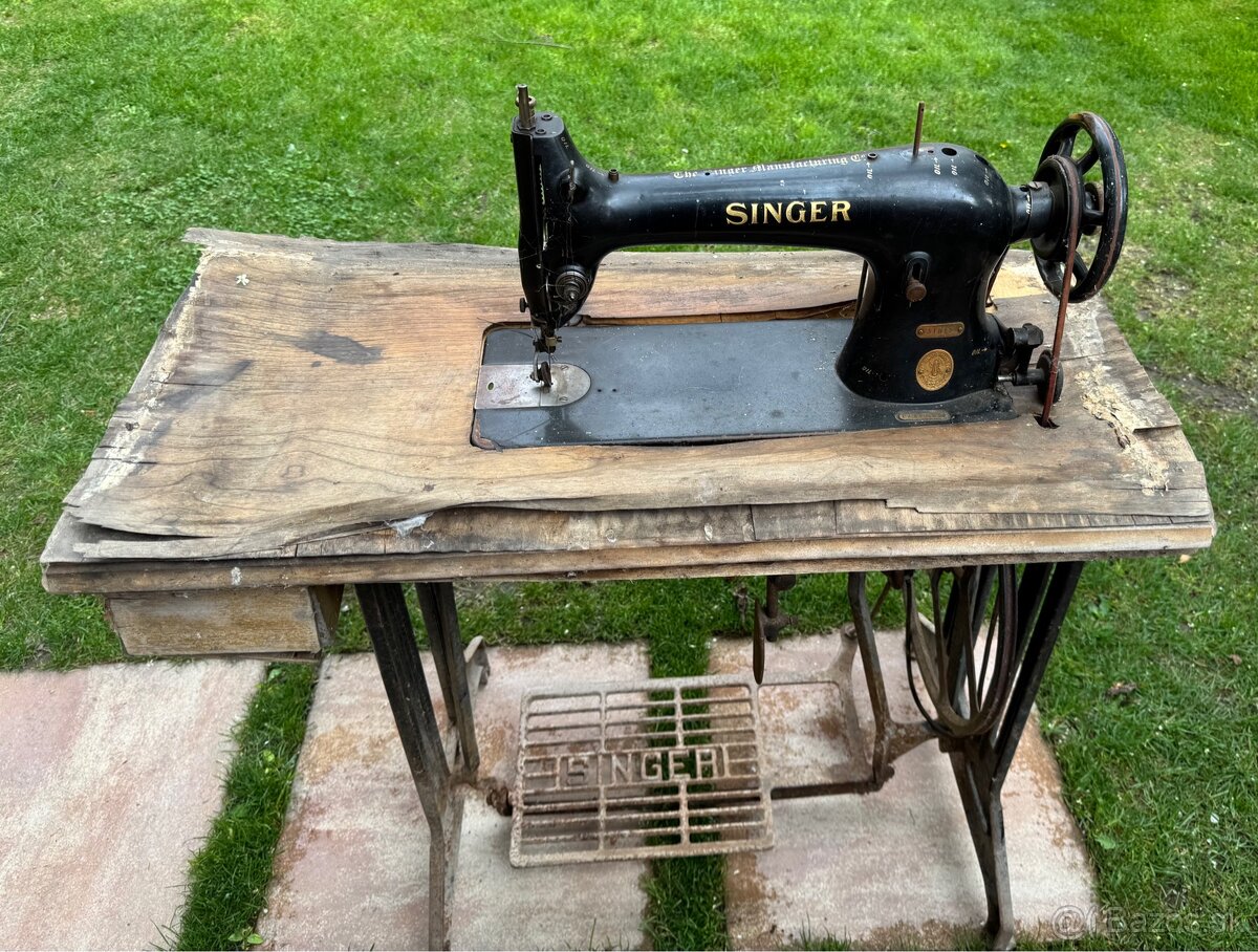 Predám starožitný šijací stroj Singer (r. 1936) - 11