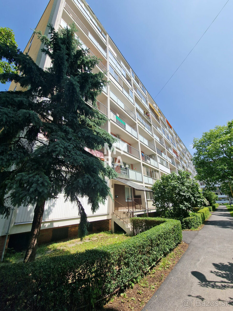 3. izb. byt, pražský typ, 68 m2, pri OC Astória - 11