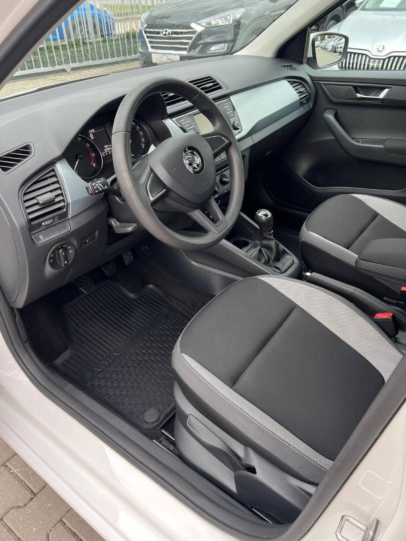 Škoda Fabia 1.0 TSI Ambition - 11