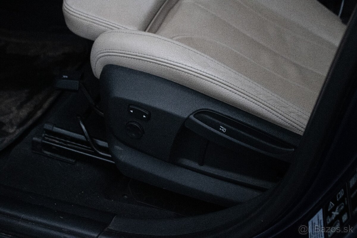 BMW X1 xDrive18d xLine, 110kW (2017) - 11