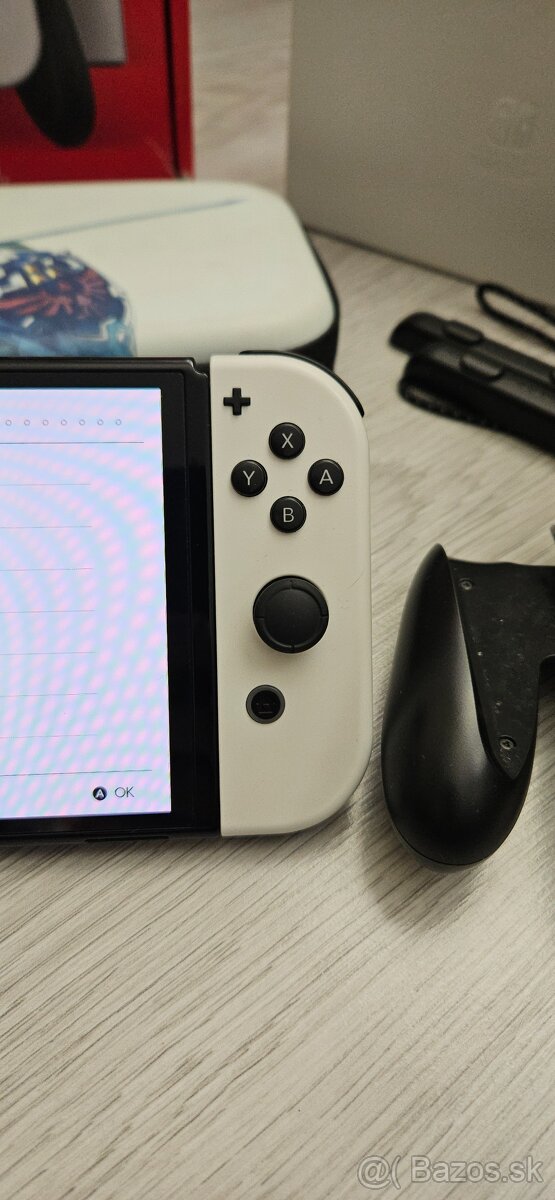 Nintendo Switch OLED - 11
