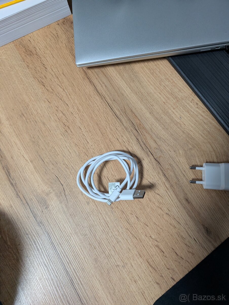 Predám iPhone SE (2. generácia) – 64 GB - 11