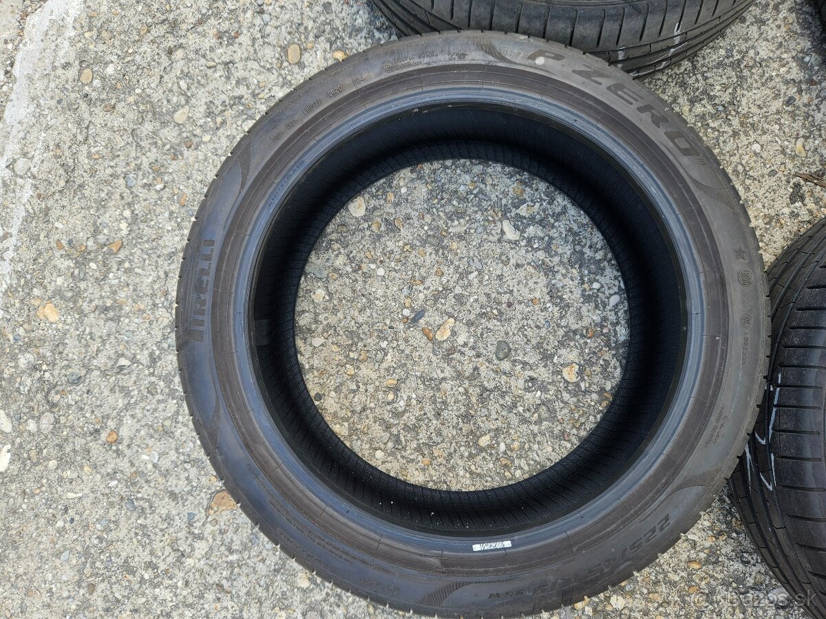 4x letné pneu Pirelli P Zero 225/45 R19 - 11