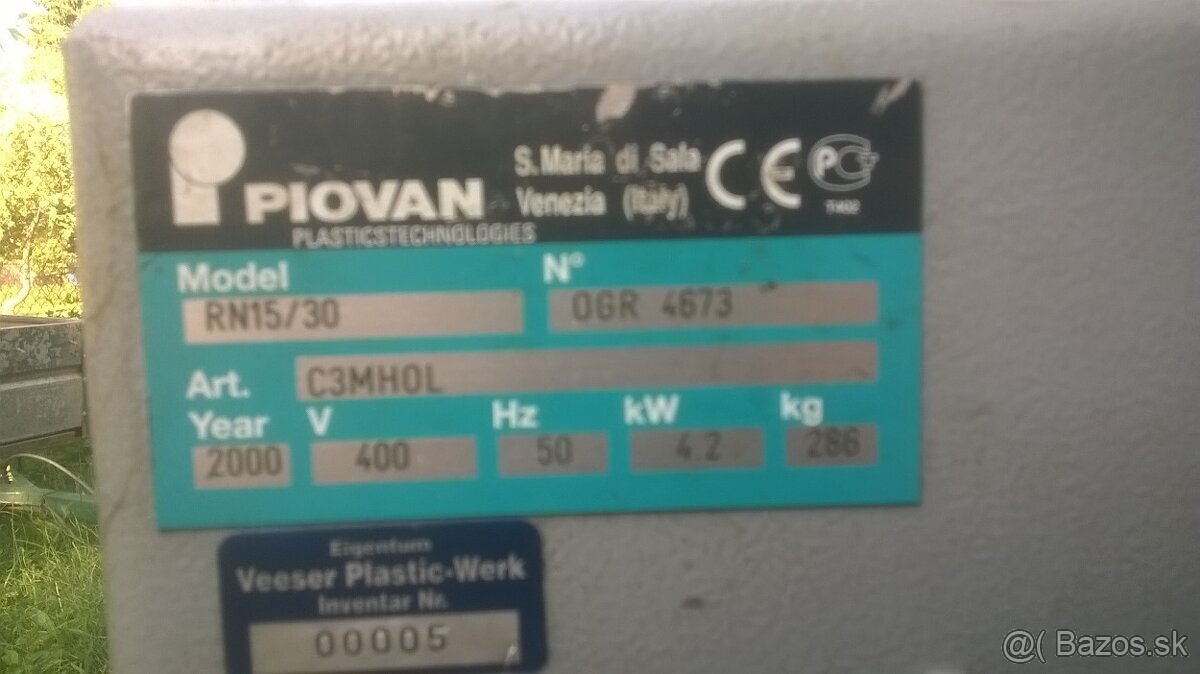 granulátory Piovan - 11