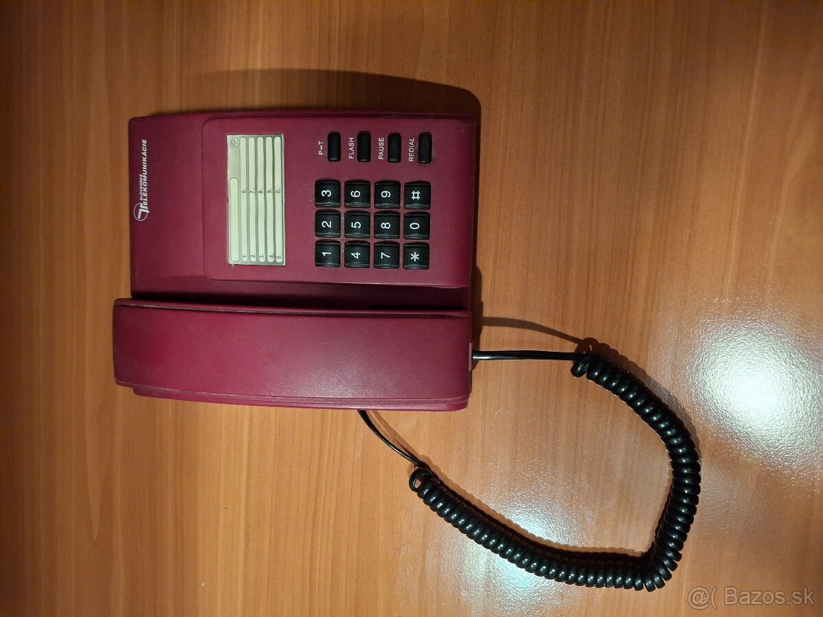 Staré telefóny - 11