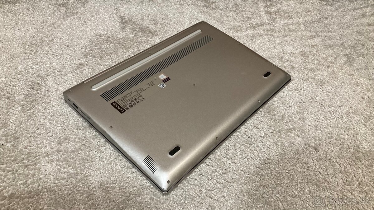 Lenovo IdeaPad 330S-15AST - 11