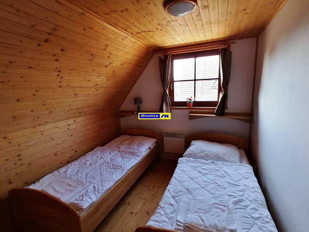 Chata - Apartmánový dom pri Liptovskej Mare s výhľadom na pr - 11