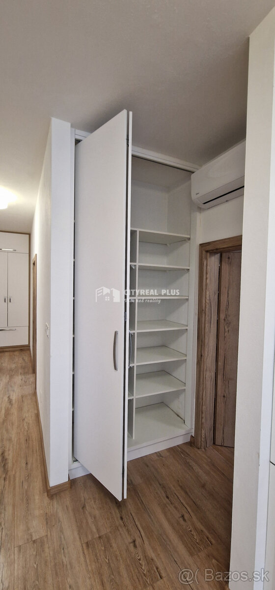 NA PRENÁJOM LUXUSNÝ 3 IZBOVÝ BYT SOHO NOVÉ ZÁMKY - 11