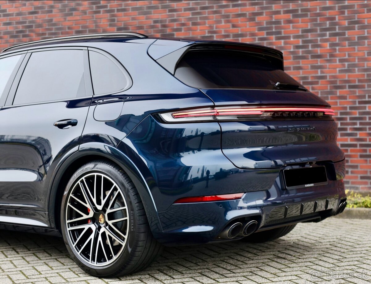 PORSCHE Cayenne TURBO 4.0 V8 E-Hybrid 740PS, - 11