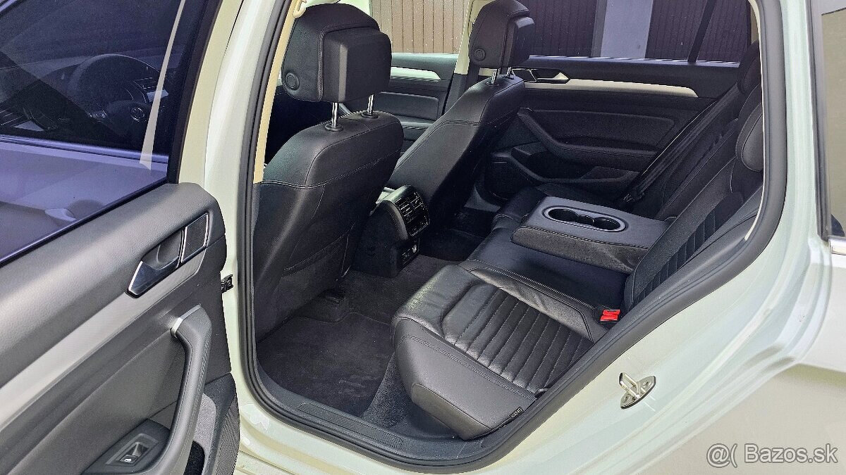 Volkswagen Passat Variant 2.0 TDI 110kW Highline 7/2015 - 11