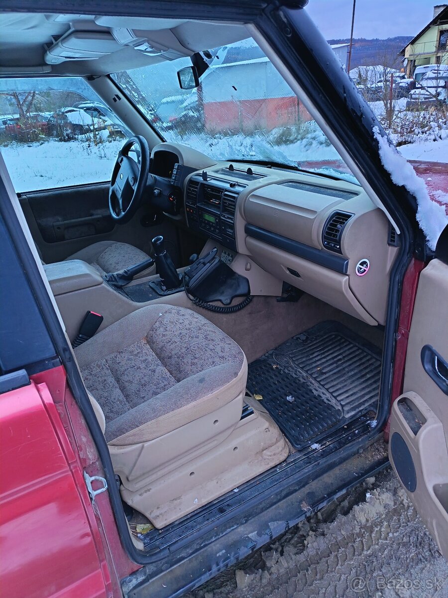 Land Rover Discovery II - 11