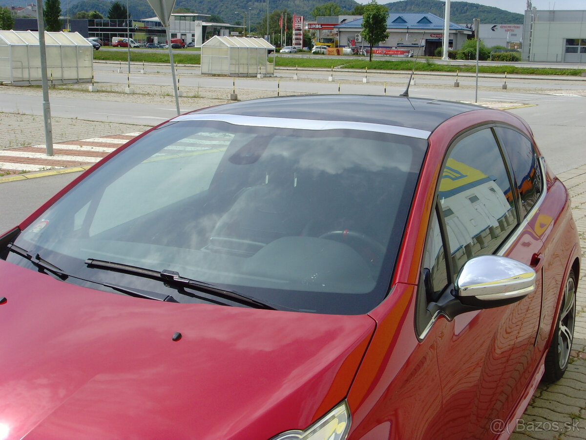 PEUGEOT 208 GTi, r.v. 9/2013, 200 koní, len 20.000 km - 11
