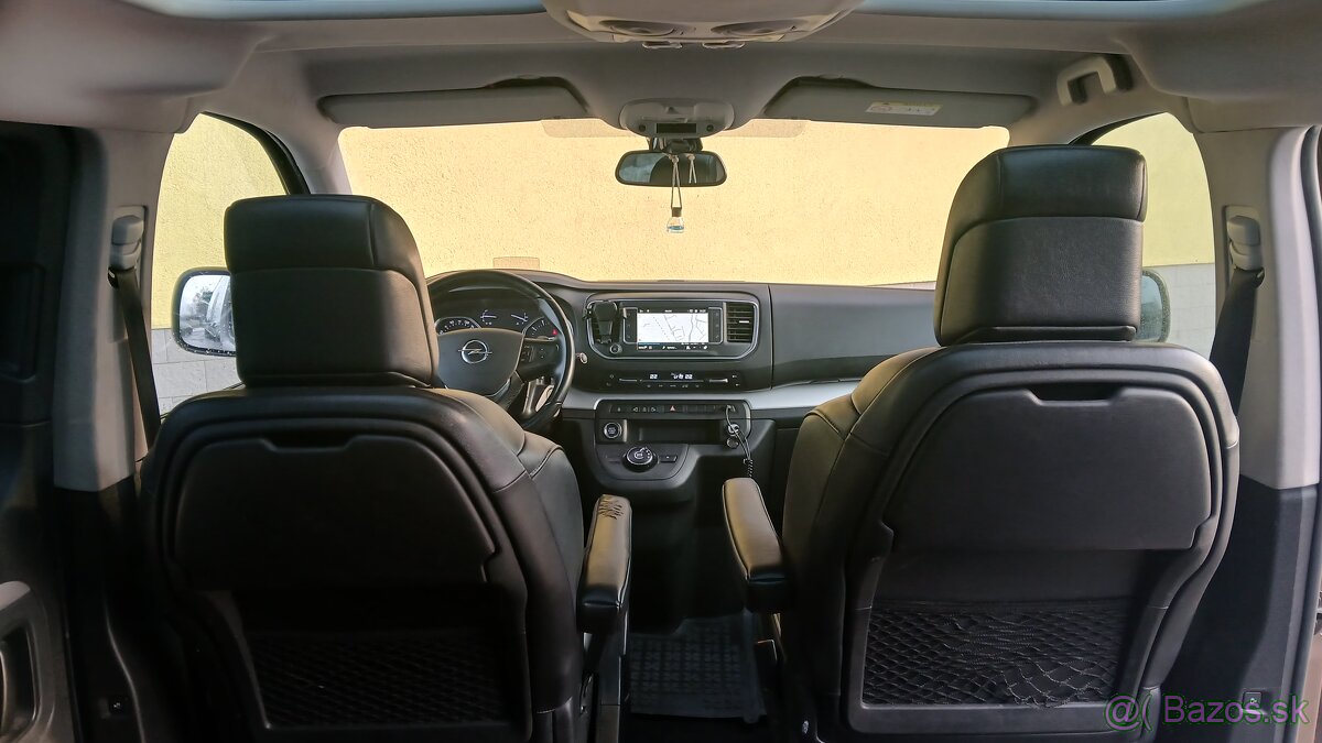 Opel Zafira Vivaro Life - 11