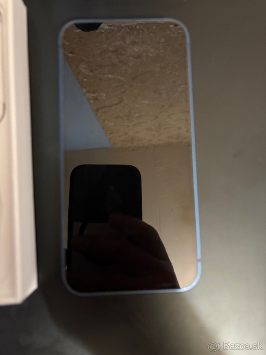 iPhone 13 Blue 128 GB - 11