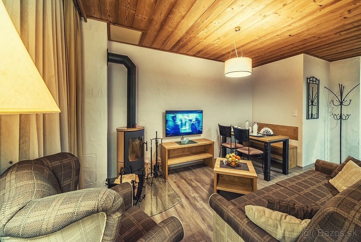 REZERVOVANÝ/ Chalet JASNÁ-CHOPOK na svahu 3 izbový luxusne z - 11