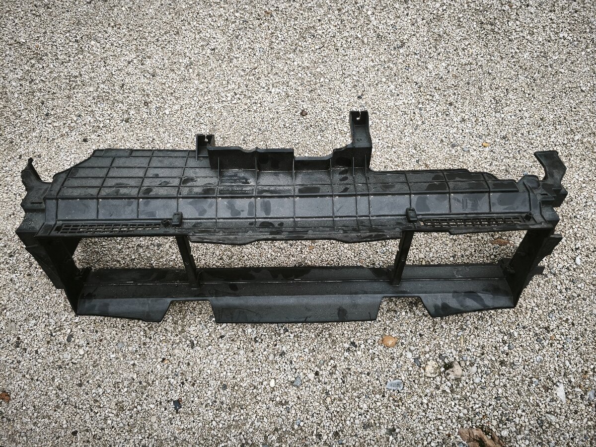 Kia Sportage 5 maska chladica Kia Sportage vzduchové vedenie - 11