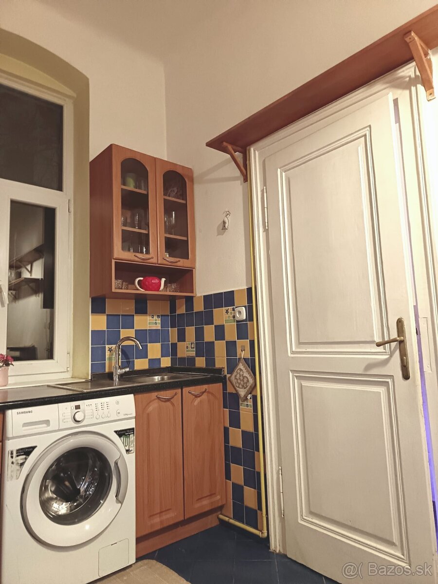 Prenajmem 3izbovy byt v starom meste - 11