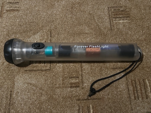 Predám bezbatériové baterky - 11