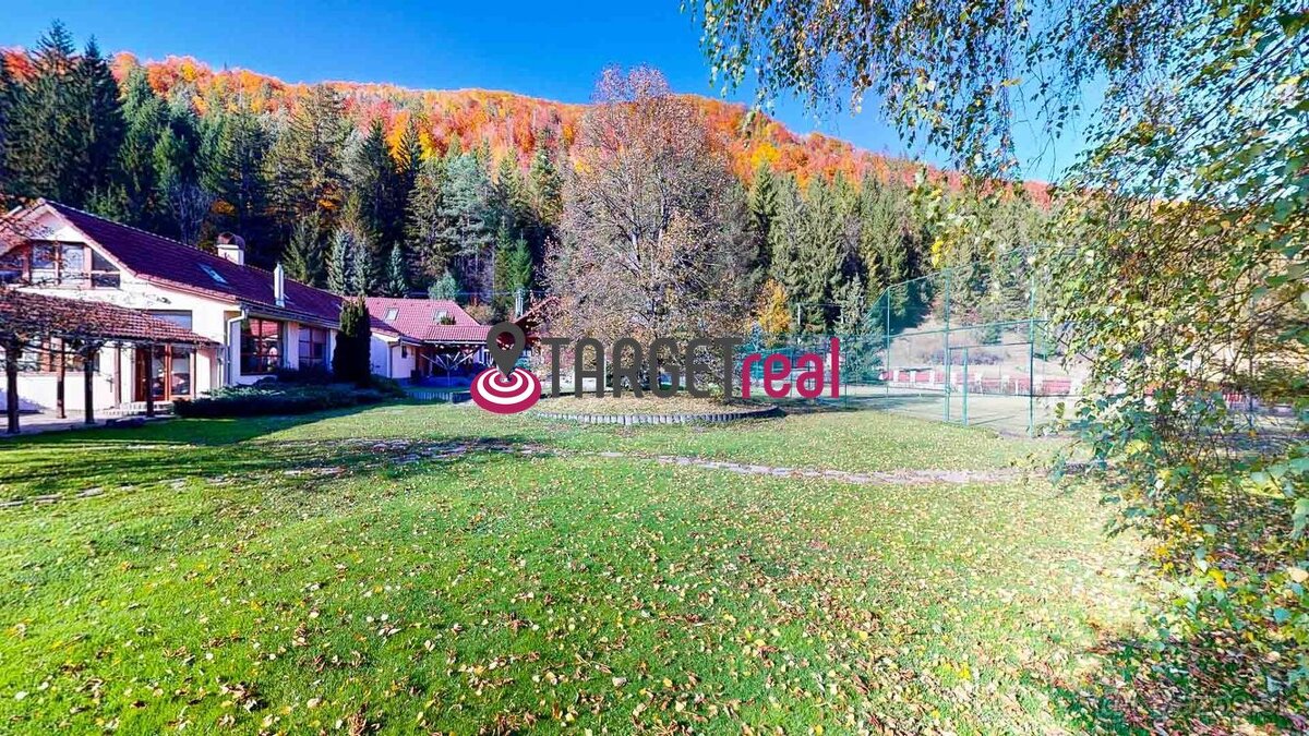 PREDAJ : rodinný dom na slnečnom veľkom pozemku v obci Hrone - 11