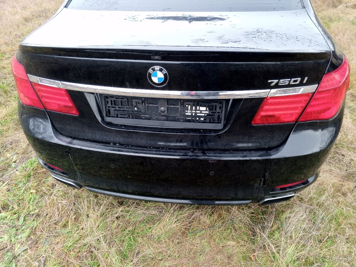 BMW f01 f02 750i náhradní díly - 11