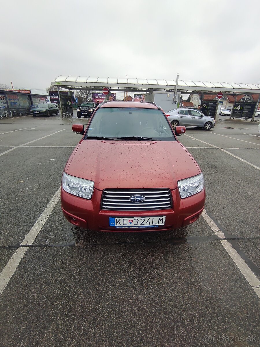 Subaru Forester 2,0 benzín - 11