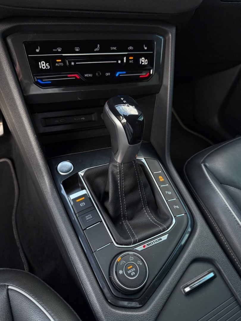 Volkswagen Tiguan 2.0 TDI EVO R-Line 4Motion DSG - 11