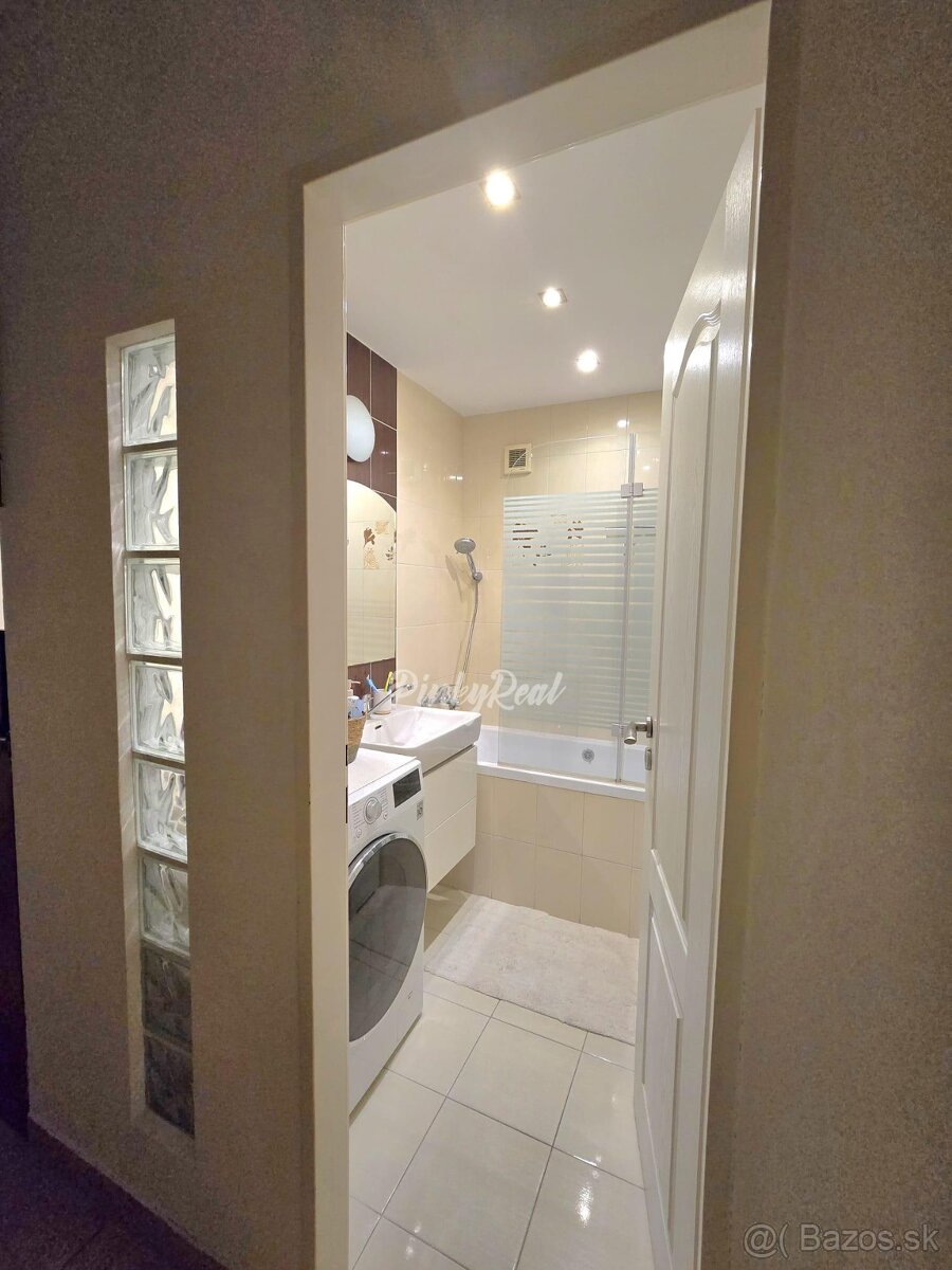 Zariadený 2-izbový byt vo vyhľadávanej lokalite v Trnave - 11