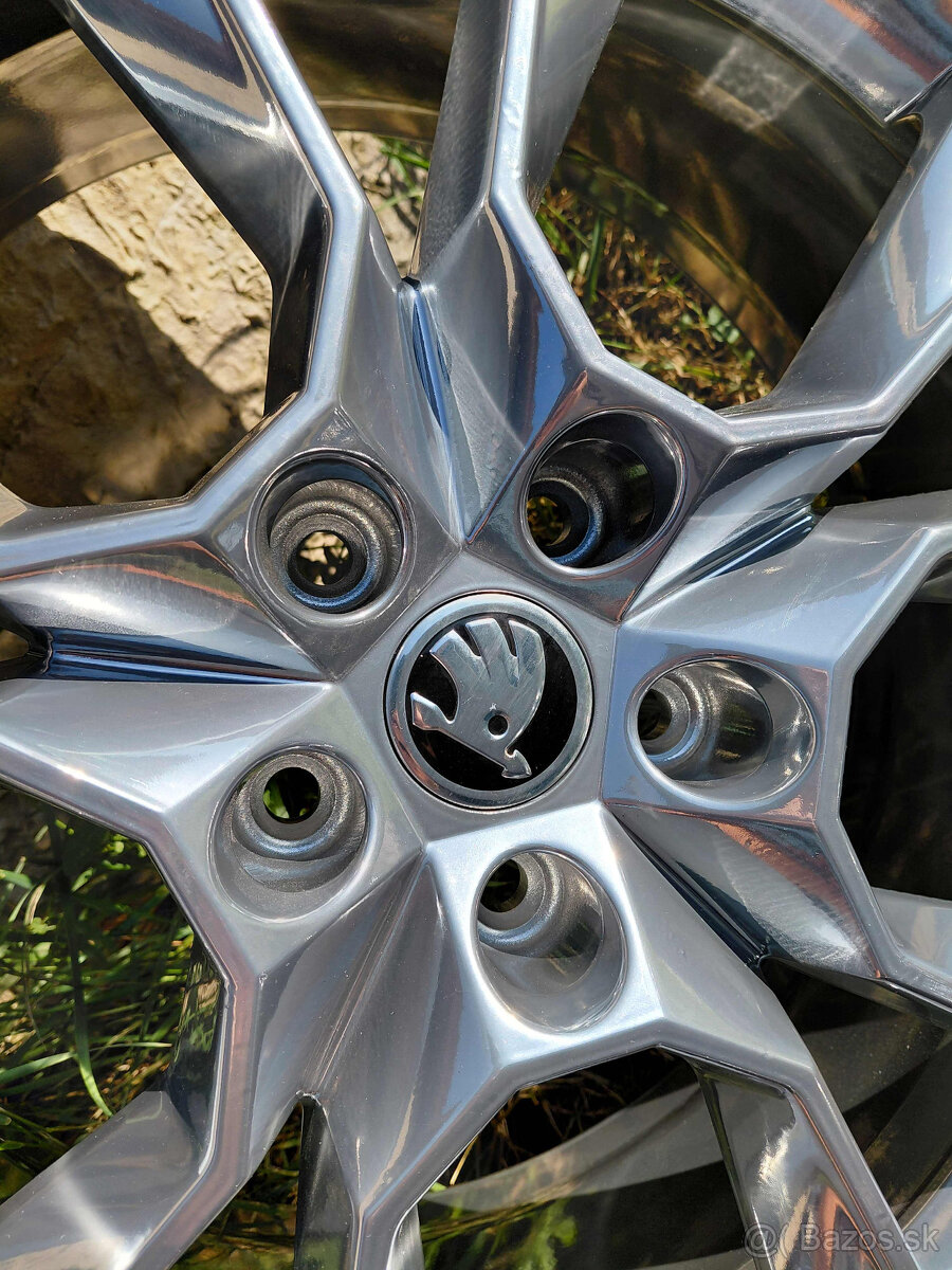 19" Skoda Octavia RS - Xtreme chrom - 11