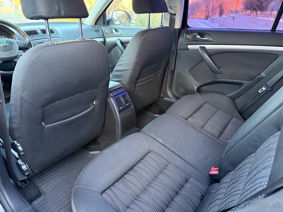 Škoda Octavia 1.9 TDI Elegance - 11