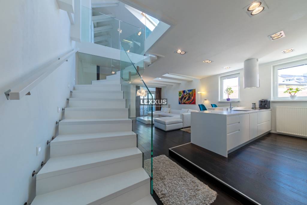 | veľkometrážny moderný byt v pulzujúcej lokalite Karadžičov - 11