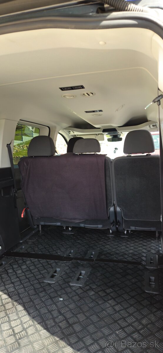 Volkswagen caddy maxi - 11