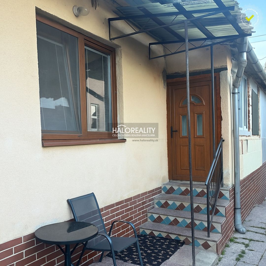 HALO reality - Predaj, rodinný dom Železník - ZNÍŽENÁ CENA - - 11