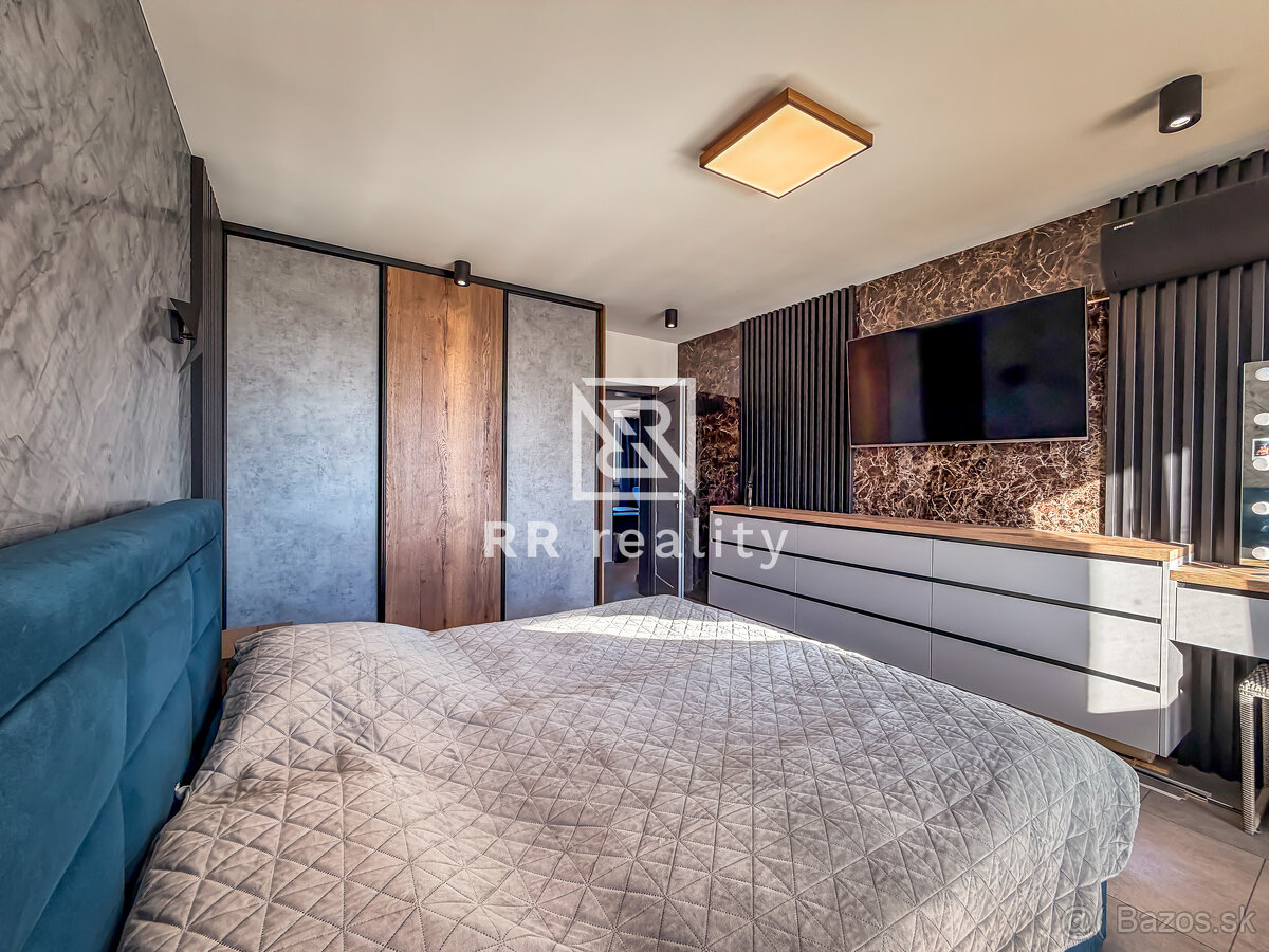 Zariadený luxusný 3-izbový byt po kompletnej rekonštrukcii - 11