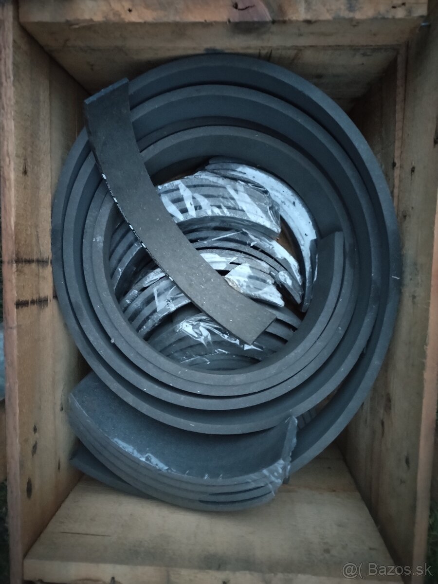 Spojka,lamela,pakne, brzdové obloženia - 11