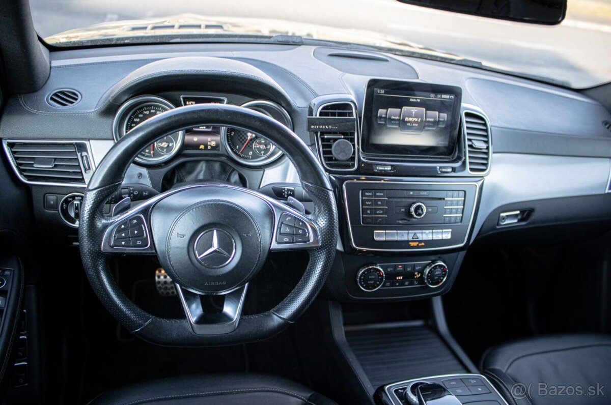 Mercedes-Benz GLS 350 d 4MATIC - 11