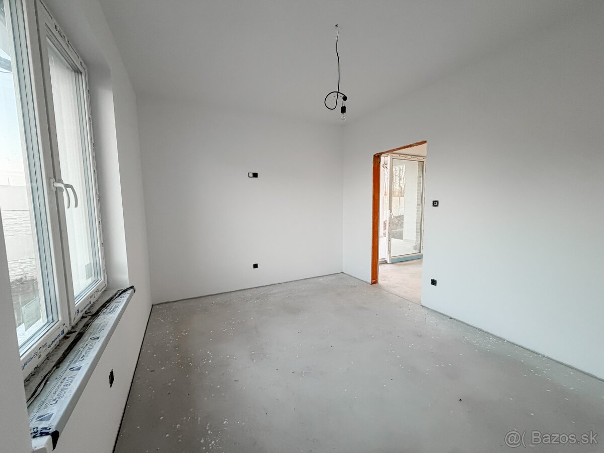 Novostavba 4-izbového dvojdomu s výbornou dispozíciou - 11