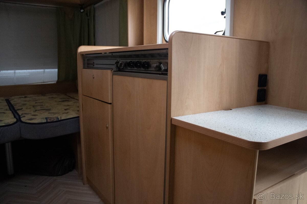 Bürstner obytný príves - 11